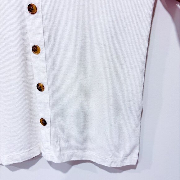 SIMONS Beige ribbed button-front tank top | Rayon blend minimalist | Small * - Picture 4 of 6